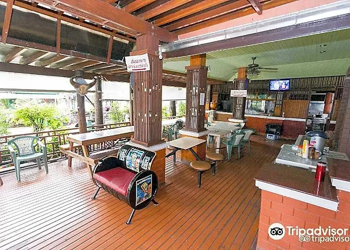 Oyo 280 Thai Garden 酒店 3*